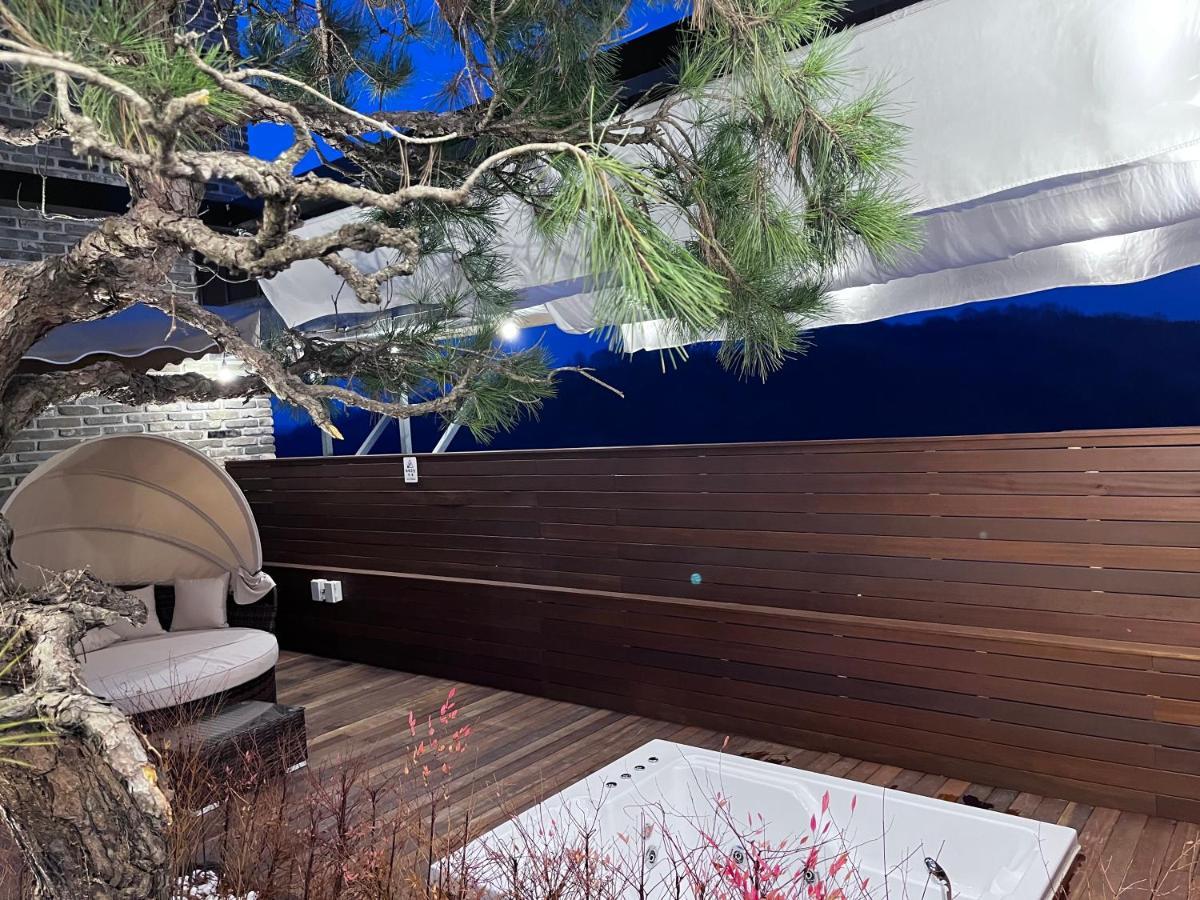 Jeonju Jazz Around Hotel Exterior foto